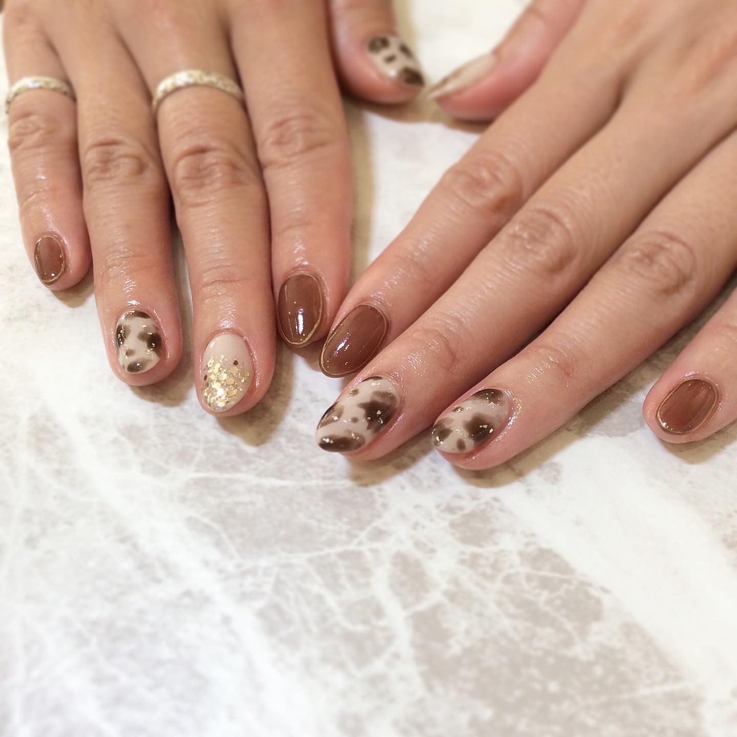 こんにちは東川口店の中谷です!秋限定5980円デザイン🐆大人アニマル柄デザイン、おすすめです!新色シリーズ大変人気です新色は無くなり次第終了なので、お早めに#ネイル#大人ネイル#シンプルネイル#定額ネイル#定額デザイン#東川口#当日予約#同時施術#美容院#美容室#マツエク#リクルート#スタイリスト求人#アシスタント求人#アイリスト求人#ネイリスト求人#brp#東川口駅#フェリーチェ東川口店#秋ネイル