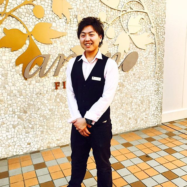 こんにちは山口です( ´ ▽ ` )アニモフィオレンテ！シャンプスパ指名ナンバーワン！！大久保です！大沢店で！是非ヘッドスパを！！本当に上手ですよ?！！贅沢な空間でリラックスしていただきますようおもてなしさせていただきます！！#美容師スタイリスト募集 #美容師アシスタント募集 #アイリスト募集 #自主練 #目指せスタイリスト #かっこいい#大人綺麗 #ヘアスタイル #北越谷 #アニモフィオレンテ #BRP#楽しいよー