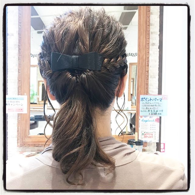 こんにちは！アニモフィオレンテ大沢店です！お呼ばれスタイルもお任せください♪パーティーやちょっとしたお出かけにも(#^.^#) 素敵なスタイリングをお手伝いいたします！#美容室#北越谷#BRP#美容求人#アシスタント募集#スタイリスト募集#アイリスト募集#美容学生#サロン見学#ママさん美容師#埼玉　#越谷 #Ｎ.　#エヌドット　#切りっぱなしボブ#外ハネ　#ウェット感　#グレージュハイライトカラー