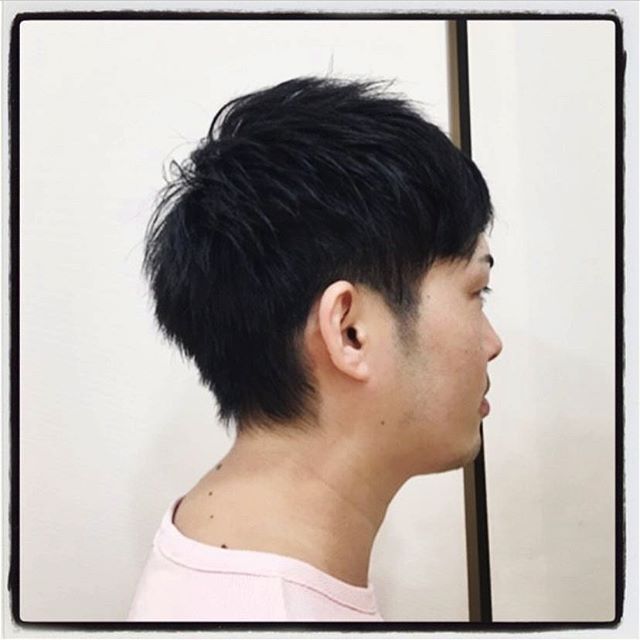 こんにちは！アニモフィオレンテ大沢店長崎です！メンズスタイルは、シルエットが大切です◎頭の丸みが綺麗に出るようカットさせていただきます！ #美容室#北越谷#BRP#美容求人#アシスタント募集#スタイリスト募集#アイリスト募集#美容学生#サロン見学#ママさん美容師#埼玉　#越谷