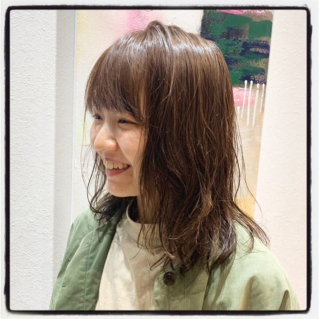 こんにちは！アニモフィオレンテ大沢店長崎です！緩めデジタルパーマおすすめです！！ いつもストレートスタイルの方も、柔らか?なパーマを試してみませんか？？#美容室#北越谷#BRP#美容求人#アシスタント募集#スタイリスト募集#アイリスト募集#美容学生#サロン見学#ママさん美容師#埼玉　#越谷