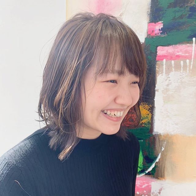こんにちは！美容室アニモフィオレンテ大沢店です！ベージュアッシュカラーは？不動の人気です◎柔らかさが出るので、軽い質感、ゆるふわ感が作りやすいですよ！！ #美容室#北越谷#BRP#美容求人#アシスタント募集#スタイリスト募集#アイリスト募集#美容学生#サロン見学#ママさん美容師#埼玉　#越谷