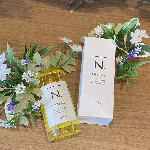 こんにちは！美容室アニモフィオレンテ大沢店です！不動の人気のポリッシュオイルです！当店ご利用のお客様は特別価格でご用意しております(??????) おうち時間が多いこの時期こそ、ご自宅でのホームケアを楽しみましょうご興味ある方は、使い心地もお試しいただけますのでお声掛けくださいませ！#ナプラ#Nドットセラム#ミルボン#Nドットシアミルク#お子様同伴ok #当日ご予約OK#エルジューダ#エルジュダエマルジョン#ナシードカラー#ナピュール#ヘアビューロン#ビューロンカールアイロン#袴ヘア#袴#ゴルフ#縮毛矯正  #美容室  #BRP #美容求人 #アシスタント募集 #スタイリスト募集 #アイリスト募集 #美容学生 #サロン見学 #ママさん美容師 #埼玉#北越谷#コロナ対策#ポリッシュオイル