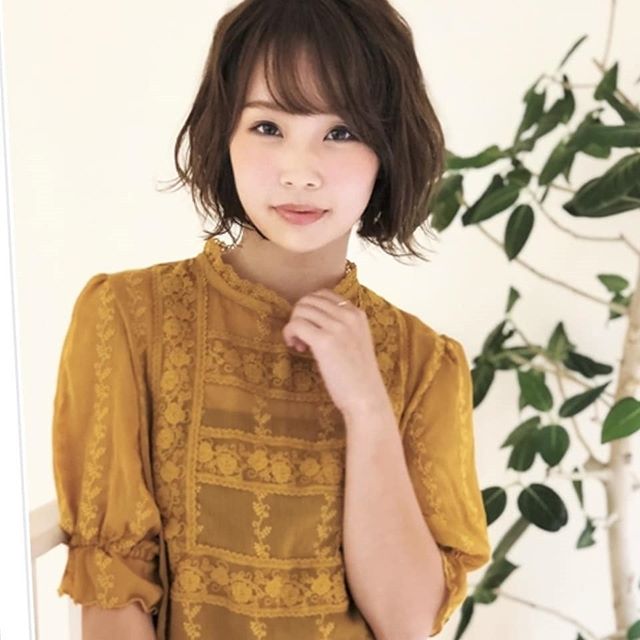 ベリーショコラ×ゆるふわパーマとっても女性らしいスタイルです★ほんのりピンクのショコラカラーでダメージレスな印象になります！#ナプラ#ナプラnドット#美容師は天職だ #ネイリスト#アイリスト #日曜日定休#プライベート充実 #しみないカラーパーマ #当日予約