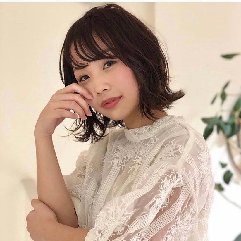 ストレートのショートボブ飽きてしまった方!ゆるっとパーマも可愛いのでは??イメージチェンジにはもってこいです!ストレートとパーマも楽しみたい方は!!これ!ダメージレスアイロンでストレートもカールもたのしんじゃいましょう!今だけっ!!!!3000円オフ!!この特別価格はアニモだけっ!#ナプラ#Nドットセラム#Nドットシアミルク #当日ご予約OK#ミルボン#エルジューダ#エルジュダエマルジョン#リファストレートアイロン#縮毛矯正 #美容室 #BRP #美容求人 #アシスタント募集 #スタイリスト募集 #アイリスト募集 #美容学生 #サロン見学 #ママさん美容師 #リファファインバブル#リファビューテックストレートアイロン#リファアイロン#リファ#レア髪#レア髪アレンジ#北越谷#越谷#せんげん台#吉川美南