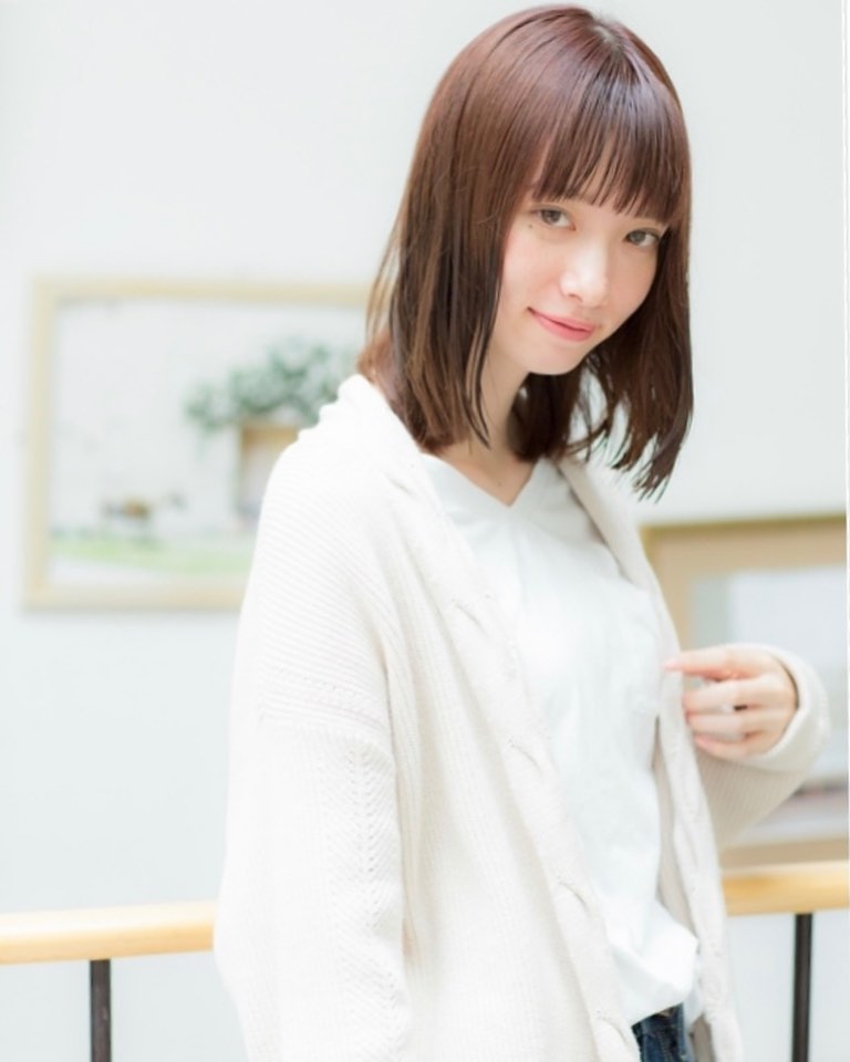 こんにちは！アニモフィオレンテ吉川美南店です️ツヤ感がほしいけど赤みは出したくないという人におすすめの色です。ブリーチは、使用しないでグラデーション染めすることで伸びても根本が目立ちにくくなります。オーガニックカラーで、染みにくいです♪ぜひお試しください。アニモフィオレンテ吉川美南店では、お客様1人1人に使うプライベートタオルの使用、入り口での高機能除菌スプレーで手指、服の消毒、スタッフの体調管理の徹底、施術中のマスク着用のお願い、セット面やイスの消毒、ウイルス対策を徹底しておりますので、ご安心してご来店ください。#ナフ゜ラ#ホ゜リッシュオイル #エヌト゛ット#えぬと゛っと #当日こ゛予約OK#ミルホ゛ン#エルシ゛ュータ゛#吉川美南 #吉川 #リファストレートアイロン  #美容室  #BRP #美容求人 #アシスタント募集 #スタイリスト募集 #美容学生 #サロン見学 #イースリーエックス #高機能除菌スフ゜レー #埼玉 #レア髪 #リファト゛ライヤー #リファ #ファインハ゛フ゛ル #ケラリファイン #ケラリファイントリートメント#エステプロラボ　#ファスティング　#酵素ダイエット