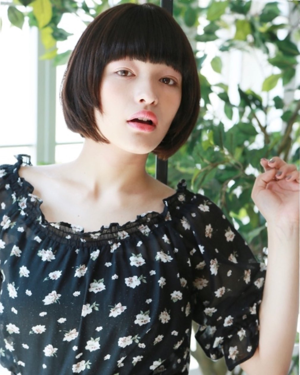 こんにちは！アニモフィオレンテ吉川美南店です️ボブショートでも王道のストレートスタイル。スタイリングが苦手な方でも自然に内巻きになる楽なスタイルはいかがでしょうか？広がりやすい方でもなるべく収まるように切れるのでとてもオススメですよ♪ぜひお試しください。アニモフィオレンテ吉川美南店では、お客様1人1人に使うプライベートタオルの使用、入り口での高機能除菌スプレーで手指、服の消毒、スタッフの体調管理の徹底、施術中のマスク着用のお願い、セット面やイスの消毒、ウイルス対策を徹底しておりますので、ご安心してご来店ください。#ナプラ#ポリッシュオイル #エヌドット#えぬどっと #当日ご予約OK#ミルボン#エルジューダ#吉川美南 #吉川 #リファストレートアイロン  #美容室  #BRP #美容求人 #アシスタント募集 #スタイリスト募集 #美容学生 #サロン見学 #イースリーエックス #高機能除菌スプレー #埼玉 #レア髪 #リファドライヤー #リファ #ファインバブル #ケラリファイン #ケラリファイントリートメント#エステプロラボ　#ファスティング　#酵素ダイエット