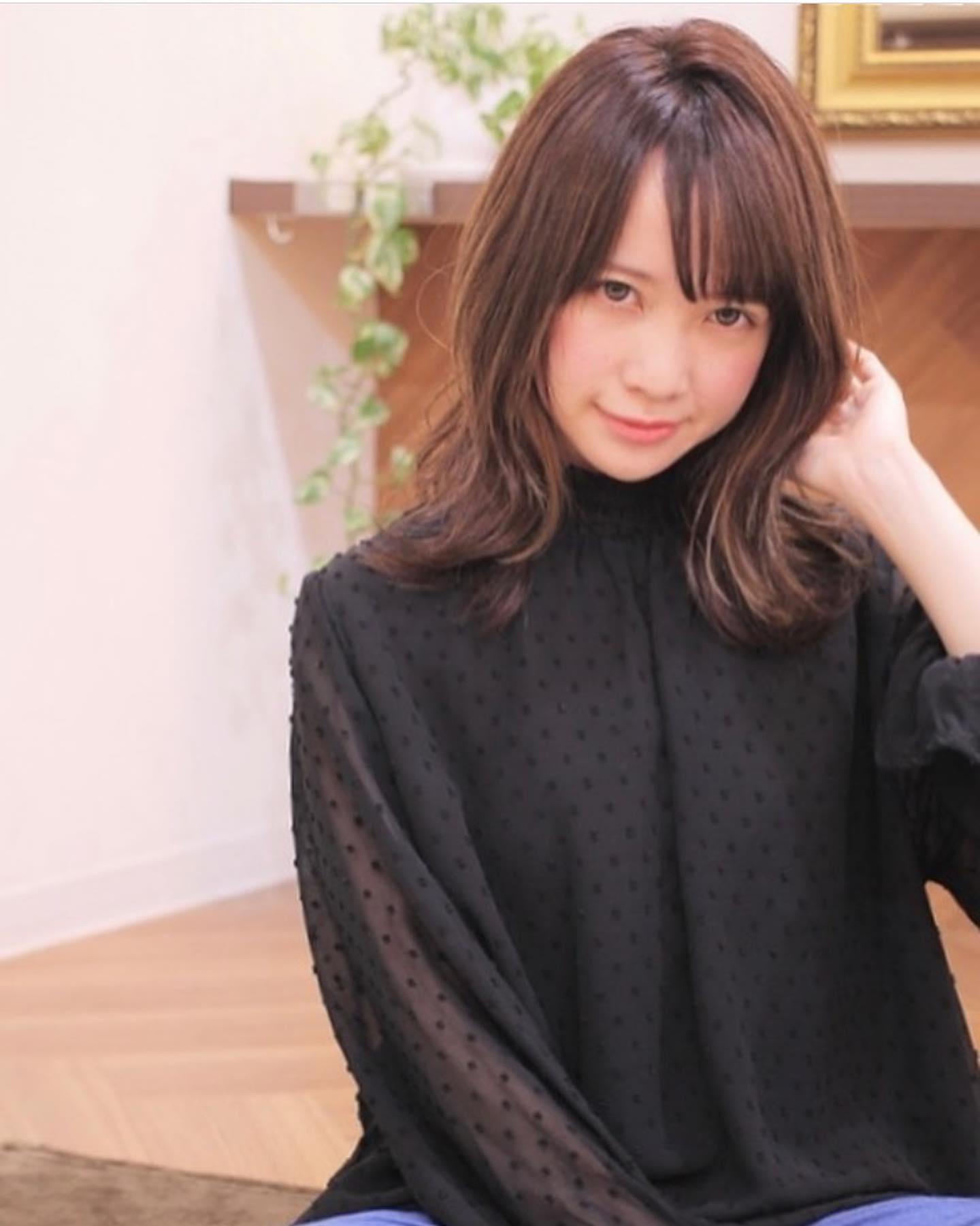 ブログ画像こんにちは！松澤です！ゆるパーマかけませんか？今年の夏はまだ暑いとされているので結んだときでも降ろした時でも簡単に決まるスタイルにしませんか？ご相談お待ちしております！アニモフィオレンテ吉川美南店では、お客様1人1人に使うプライベートタオルの使用、入り口での高機能除菌スプレーで手指、服の消毒、スタッフの体調管理の徹底、施術中のマスク着用のお願い、セット面やイスの消毒、ウイルス対策を徹底しておりますので、ご安心してご来店ください。#ナフ゜ラ#ホ゜リッシュオイル #エヌト゛ット#えぬと゛っと #当日こ゛予約OK#ミルホ゛ン#エルシ゛ュータ゛#吉川美南 #吉川 #リファストレートアイロン  #美容室  #BRP #美容求人 #アシスタント募集 #スタイリスト募集 #美容学生 #サロン見学 #イースリーエックス #高機能除菌スフ゜レー #埼玉 #レア髪 #リファト゛ライヤー #リファ #リファエスカラットレイ #ケラリファイン #ケラリファイントリートメント#エステプロラボ　#ファスティング　#酵素ダイエット