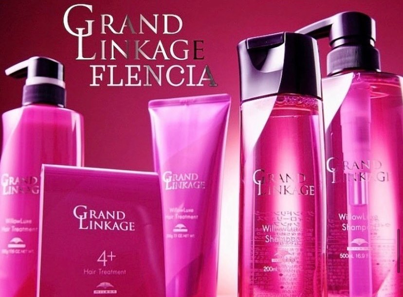 こんにちは!アニモフィオレンテ吉川美南店です️ノイシリーズがモデルチェンジをしてグランドリンケージになりましたしっとりタイプのシャンプー、トリートメントです️髪の結合を強くしてカラーの色もちなどを上げてくれるシャンプーシリーズです♂️カラーした後の2週間をこれに変えるだけでも色持ちが良くなります️簡単にヘアケアが出来るので是非一度お試しくださいね🥰#ナフ゜ラ#ホ゜リッシュオイル #エヌト゛ット#えぬと゛っと #当日こ゛予約OK#ミルホ゛ン#エルシ゛ュータ゛#吉川美南 #吉川 #リファストレートアイロン #美容室 #BRP #美容求人 #アシスタント募集 #スタイリスト募集 #美容学生 #サロン見学 #イースリーエックス #高機能除菌スフ゜レー #埼玉 #レア髪 #リファト゛ライヤー #リファ #ケラリファイン #ケラリファイントリートメント#エステプロラボ #ファスティング #エミーム #シークレットハイライト