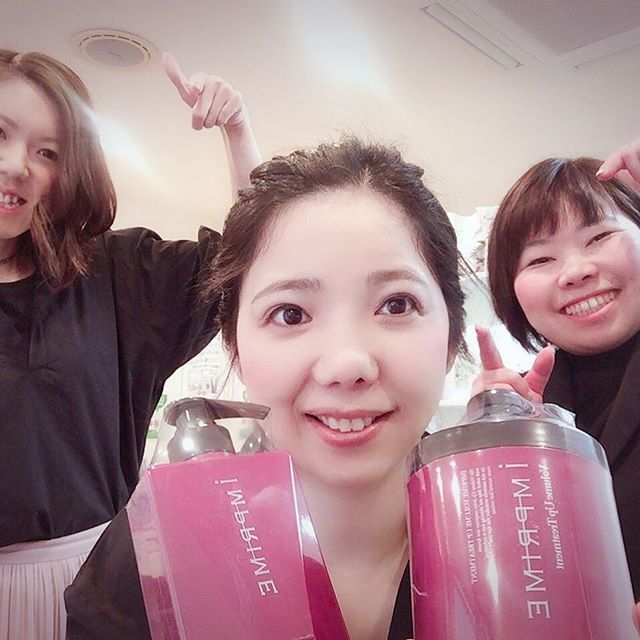 ドーン?ハリコシが気になる髪にオススメシャンプーだけでもとてもいいです。でも、トリートメントも使って相乗効果。是非使ってみて下さい。