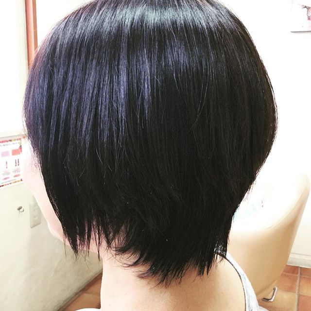 蒲生駅から徒歩8分? 店長の山口です? ショートスタイルでも縮毛矯正でまとまり抜群になりますよ?気になる所だけかけて髪の負担も軽減されます? #N.#エヌドット#ナプラ#Nドットセラム#ミルボン#Nドットシアミルク#お子様同伴ok #当日ご予約OK#ロブ#エルジューダ#エルジューダエマルジョン#草加#新田#草加公園#青柳#蒲生商店街#蒲生駅#ナシードカラー#女性スタッフのみ#スタッフみんな30代?#モエモエ