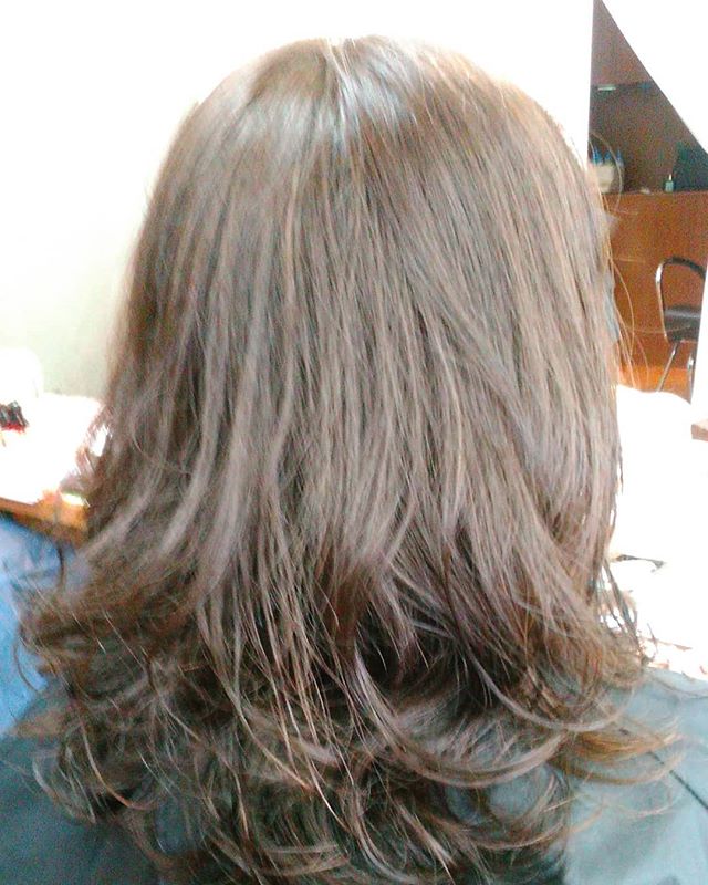 おはようございますイメチェンにパーマはいかがですかお手入れも簡単ですよ#N.#エヌドット#ナプラ#Nドットセラム#ミルボン#Nドットシアミルク#お子様同伴ok #当日ご予約OK#ロブ#エルジューダ#エルジューダエマルジョン#草加#新田#草加公園#青柳#蒲生商店街#蒲生駅#ナシードカラー#女性スタッフのみ#スタッフみんな30代️