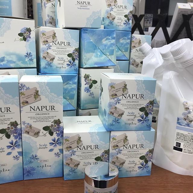 こんにちは、アニモ蒲生店アシスタントの宗像です。ナピールのスキャルプ商品❣️香りも凄く良くてサラサラな仕上がりです。私のダメージ毛の髪もサラサラです。気分によってN.ナピールを交互に使ってます。#N.#エヌドット#ナプラ#Nドットセラム#ミルボン#Nドットシアミルク#お子様同伴ok #当日ご予約OK#ロブ#エルジューダ#エルジューダエマルジョン#草加#新田#草加公園#青柳#蒲生商店街#蒲生駅#ナシードカラー#女性スタッフのみ#スタッフみんな30代️
