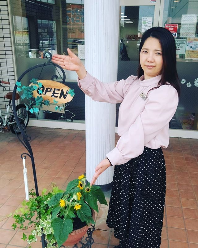 7月3日(水)ご予約状況本日フルメンバーで営業中️️ １日を通してご予約とりやすくなっております️ 10:00◎11:30◎12:00◎12:30◎13:00◎13:30◎14:00◎14:30△15:00◎15:30◎16:00◎16:30◎お電話お待ちしておりますホットペッパーでもご予約頂けますhttps://beauty.hotpepper.jp/smartphone/slnH000292075/