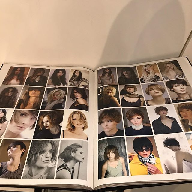 こんにちは、美容室アニモ蒲生アシスタント宗像です。お休みにプチ旅行、上海に行ってきました。少し観光は出来ましたが天気が悪かったです。今回は写真を多く撮れたので載せたいと思います。