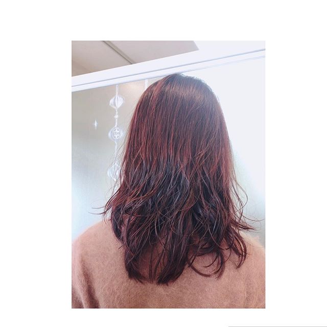 こんにちは！アニモ蒲生店金子です（＾ω＾） 大人気ミディアム?レイヤーを入れることでパーマの動きがUP パーマを考えている方はぜひ！スタイリングは#エヌドットポリッシュオイル ..#ナプラ#Nドットセラム#ミルボン#Nドットシアミルク#お子様同伴ok #当日ご予約OK#ロブ#エルジューダ#エルジュダエマルジョン#草加#新田#草加公園#青柳#蒲生商店街#蒲生駅#ナシードカラー#女性スタッフのみ#ナピュール#ヘアビューロン#アレンジスタイル#ビューロンカールアイロン#2020#袴ヘア#袴#ゴルフ#縮毛矯正