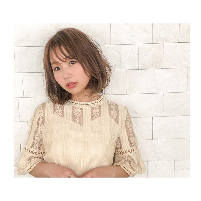 こんにちは！店長の高野です暑いシーズンもボブは人気！ カラーも何色でも合いますスタイリング剤はＮ.で決まりポリッシュオイルです！.#ナプラ#Nドットセラム#Nドットシアミルク #当日ご予約OK#ミルボン#エルジューダ#エルジュダエマルジョン#リファストレートアイロン#縮毛矯正  #美容室  #BRP #美容求人 #アシスタント募集 #スタイリスト募集 #アイリスト募集 #美容学生 #サロン見学 #ママさん美容師 #埼玉#蒲生#蒲生美容室