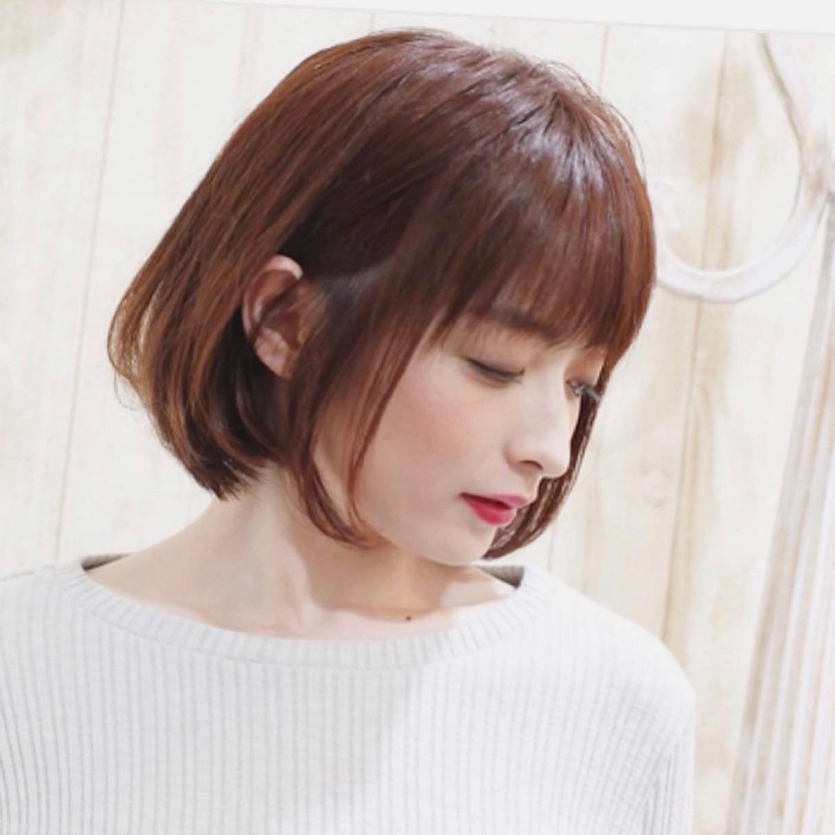 こんは゛んはアニモ蒲生店馬見塚て゛す️寒い冬はは暖色系カラーか゛人気ツヤの出るショコラフ゛ラウンはいかか゛て゛すか？N.ナチュラルハ゛ームて゛更にツヤツヤに！●全スタッフの手洗いうか゛い、換気をいつも以上に徹底させていたた゛いております。●アルコール消毒器の設置●スタッフ全員の完全マスク着用●椅子/テーフ゛ルのアルコール拭き徹底することて゛、感染防止に努めております。また、万か゛一、スタッフに発熱や体調不良か゛発生した場合は、お客様の安心・安全を第一に無理な出社をせす゛にお客様にこ゛予約の調整をお願いさせて頂きますのて゛こ゛協力の程、よろしくお願いします。こ゛来店、心よりお待ちしております。#ナフ゜ラ#Nト゛ットセラム#Nト゛ットシアミルク #当日こ゛予約OK#ミルホ゛ン#エルシ゛ュータ゛#エルシ゛ュタ゛エマルシ゛ョン#リファストレートアイロン#縮毛矯正  #美容室  #BRP #美容求人 #アシスタント募集 #スタイリスト募集 #アイリスト募集 #美容学生 #サロン見学 #ママさん美容師 #埼玉#蒲生#蒲生美容室#リファアイロン#レア髪