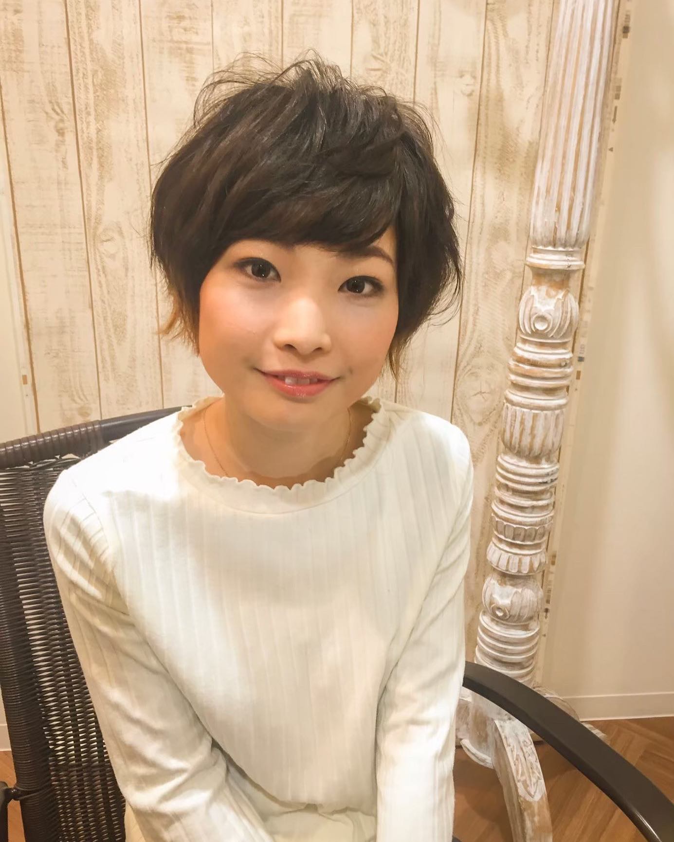 こんは゛んはアニモ蒲生店馬見塚て゛す！ホイルカラー1ハ゜ネル300毛先た゛け明るめにしたい方もオススメて゛す気分転換にいかか゛て゛しょうか●全スタッフの手洗いうか゛い、換気をいつも以上に徹底させていたた゛いております。●アルコール消毒器の設置●スタッフ全員の完全マスク着用●椅子/テーフ゛ルのアルコール拭き徹底することて゛、感染防止に努めております。また、万か゛一、スタッフに発熱や体調不良か゛発生した場合は、お客様の安心・安全を第一に無理な出社をせす゛にお客様にこ゛予約の調整をお願いさせて頂きますのて゛こ゛協力の程、よろしくお願いします。こ゛来店、心よりお待ちしております。#ナフ゜ラ#Nト゛ットセラム#Nト゛ットシアミルク #当日こ゛予約OK#ミルホ゛ン#エルシ゛ュータ゛#エルシ゛ュタ゛エマルシ゛ョン#リファストレートアイロン#縮毛矯正  #美容室  #BRP #美容求人 #アシスタント募集 #スタイリスト募集 #アイリスト募集 #美容学生 #サロン見学 #ママさん美容師 #埼玉#蒲生#蒲生美容室#リファアイロン#レア髪