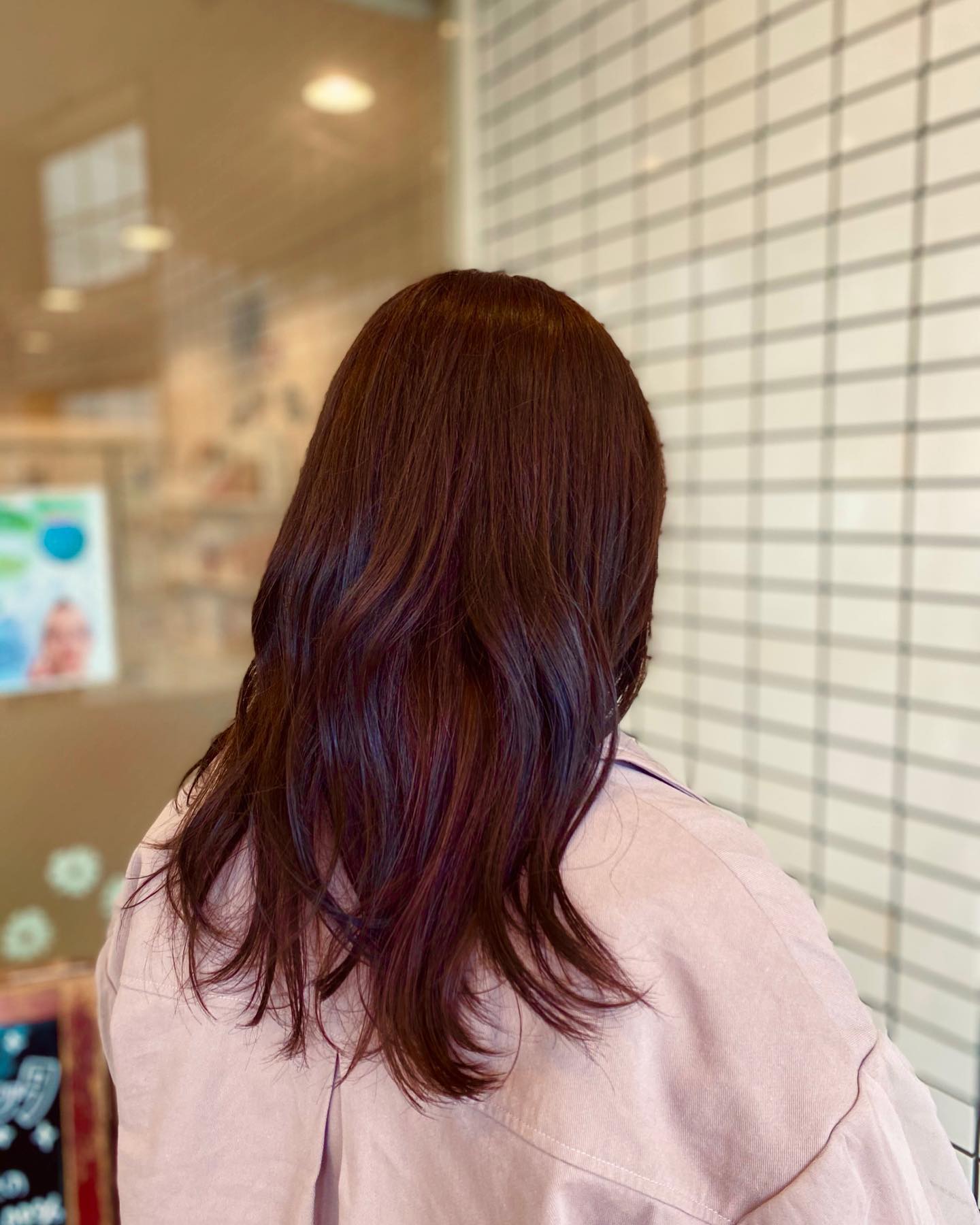 こんにちは！アニモ蒲生店金子です（＾ω＾）春に向けてさくらチョコレートカラー女性らしさがアップそしてツヤ感もアップ️カラー +カット +バブルトリートメント9000..●全スタッフの手洗いうか゛い、換気をいつも以上に徹底させていたた゛いております。●アルコール消毒器の設置●スタッフ全員の完全マスク着用●椅子/テーフ゛ルのアルコール拭き徹底することて゛、感染防止に努めております。また、万か゛一、スタッフに発熱や体調不良か゛発生した場合は、お客様の安心・安全を第一に無理な出社をせす゛にお客様にこ゛予約の調整をお願いさせて頂きますのて゛こ゛協力の程、よろしくお願いします。こ゛来店、心よりお待ちしております。..#ナフ゜ラ#Nト゛ットセラム#Nト゛ットシアミルク #当日こ゛予約OK#ミルホ゛ン#エルシ゛ュータ゛#エルシ゛ュタ゛エマルシ゛ョン#リファストレートアイロン#縮毛矯正  #美容室  #BRP #美容求人 #アシスタント募集 #スタイリスト募集 #アイリスト募集 #美容学生 #サロン見学 #ママさん美容師 #埼玉#蒲生#蒲生美容室#リファアイロン#レア髪