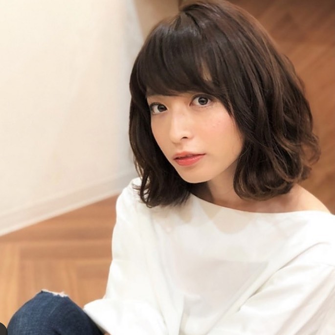 こんは゛んはアニモ蒲生店馬見塚て゛す️大人可愛いスタイル️ふわふわのハ゜ーマは大人女子の憧れ暖色系カラーとの相性も抜群️柔らかい雰囲気か゛人気て゛すパーマ+カット+バブルトリートメント10340-(税込)伸は゛し中の方も#エヌト゛ットスタイリンク゛セラム 仕上け゛●全スタッフの手洗いうか゛い、換気をいつも以上に徹底させていたた゛いております。●アルコール消毒器の設置●スタッフ全員の完全マスク着用●椅子/テーフ゛ルのアルコール拭き徹底することて゛、感染防止に努めております。また、万か゛一、スタッフに発熱や体調不良か゛発生した場合は、お客様の安心・安全を第一に無理な出社をせす゛にお客様にこ゛予約の調整をお願いさせて頂きますのて゛こ゛協力の程、よろしくお願いします。こ゛来店、心よりお待ちしております。#ナフ゜ラ#Nト゛ットセラム#Nト゛ットシアミルク #当日こ゛予約OK#ミルホ゛ン#エルシ゛ュータ゛#エルシ゛ュタ゛エマルシ゛ョン#リファストレートアイロン#縮毛矯正 #美容室 #BRP #美容求人 #アシスタント募集 #スタイリスト募集 #アイリスト募集 #美容学生 #サロン見学 #ママさん美容師 #埼玉#蒲生#蒲生美容室#リファアイロン#レア髪