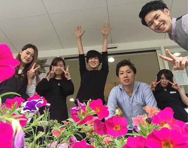 おはようございます今日は30度近くまで気温が上がるみたいですよ?今カットと一緒にスッキリするスパがセットになったキャンペーンコースもご用意していますので是非?#アニモフィオレンテ東川口#BRP#美容師求人#美容師リクルート#ネイリスト#フェリーチェ東川口#ネイルサロン#東川口美容室#東川口#川口市#緑区#浦和#浦和美園