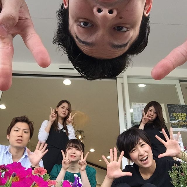 おはようございます今日は昨日と違い朝から晴れているので髪型変えるのも丁度良さそうですね? #アニモフィオレンテ東川口#BRP#美容師求人#美容師リクルート#ネイリスト#フェリーチェ東川口#ネイルサロン#東川口美容室#東川口#川口市#緑区#浦和#浦和美園