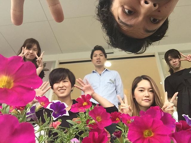 こんにちは今日は1日雨みたいですが当店は元気に営業していますまだまだ予約受け付けてます?#アニモフィオレンテ東川口#BRP#美容師求人#美容師リクルート#ネイリスト#フェリーチェ東川口#ネイルサロン#東川口美容室#東川口#川口市#緑区#浦和#浦和美園