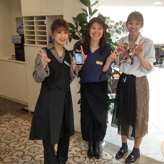 今日も１日お疲れさまでした！明日もご予約あいてるのでぜひ来てください！！#ろくじまでえいぎょう#にちようやすみ