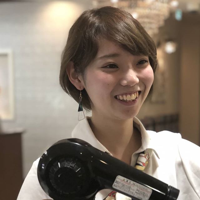 こんにちは増尾です髪の悩み️頭皮の悩み️何でもご相談ください️ヘッドスパ、シャンプーは増尾にお任せください#N.#ナプラ#ミルボン#美容師求人 #美容室求人 #美容師募集 #スタッフ募集#美容専門学校 #スタイリスト募集 #アシスタント募集 #ネイリスト募集#アーバンパークライン #東武線 #春日部美容室#東萌ビューティーカレッジ#埼玉理容美容専門学校#日曜定休 #美容室日曜日休み #マツエク #ネイル#撮影モデル募集#エルジューダ#アイラッシュ#レイクタウン