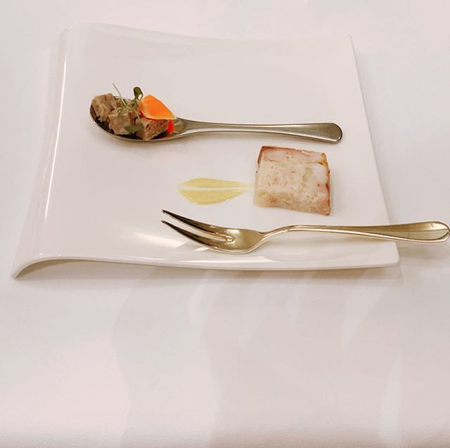 こんにちは増尾です豪華ディナーの前菜オシャレでとても美味しかったです！#N.#ナプラ#ミルボン#美容師求人 #美容室求人 #美容師募集 #スタッフ募集#美容専門学校 #スタイリスト募集 #アシスタント募集 #ネイリスト募集#アーバンパークライン #東武線 #春日部美容室#東萌ビューティーカレッジ#埼玉理容美容専門学校#日曜定休 #美容室日曜日休み #マツエク #ネイル#撮影モデル募集#エルジューダ#アイラッシュ#レイクタウン