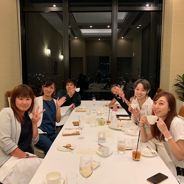 こんにちは増尾です昨日、東川口店のスタッフと豪華なディナーに行ってしました🍾🍾夜景も綺麗で夢のような時間でした️今日の営業頑張っていきます#N.#ナプラ#ミルボン#美容師求人 #美容室求人 #美容師募集 #スタッフ募集#美容専門学校 #スタイリスト募集 #アシスタント募集 #ネイリスト募集#アーバンパークライン #東武線 #春日部美容室#東萌ビューティーカレッジ#埼玉理容美容専門学校#日曜定休 #美容室日曜日休み #マツエク #ネイル#撮影モデル募集#エルジューダ#アイラッシュ#レイクタウン