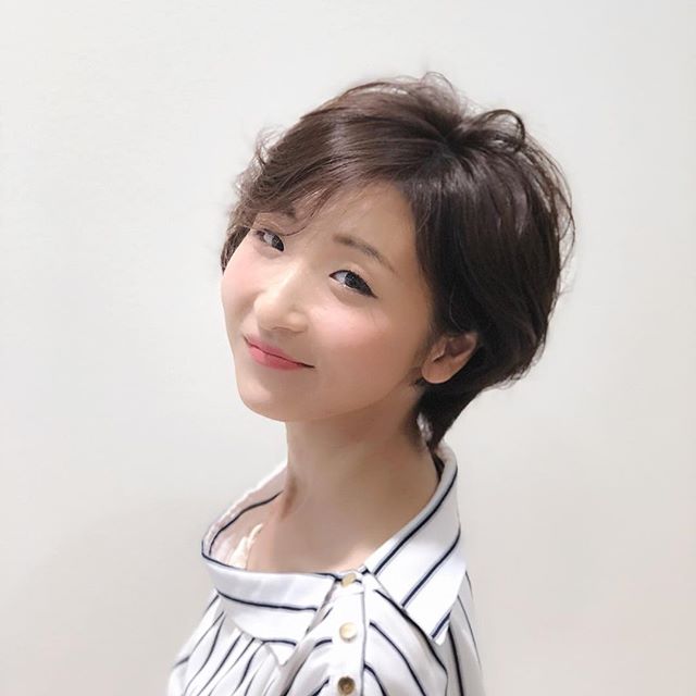 こんにちは！アニモフィオレンテ春日部店をネイルやアイラッシュでご利用いただいているお客様！宜しければお二階でヘアカラーやパーマはいかがですか？？ネイルはお席でご一緒にできますよ！！ #BRP#春日部#フィオレンテ#美容室#トータルビューティ#越谷#美容室求人#アイラッシュ#アイリスト#求人#ネイル#ネイリスト#スタイリスト#アシスタント#日曜日#定休日#福利厚生#ミディアム#ヘアカラー#ミルボン#エルジューダ#ナシードカラーリンクページからご予約出来ます★