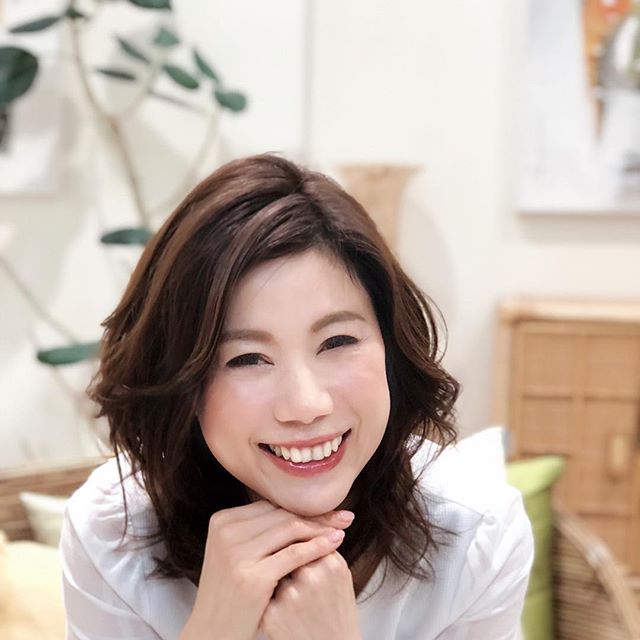 こんにちは★秋ヘアもやっぱりパーマ★#N.#ナプラ#ミルボン#美容師求人 #美容室求人 #美容師募集 #スタッフ募集#美容専門学校 #スタイリスト募集 #アシスタント募集 #ネイリスト募集#アーバンパークライン #東武線 #春日部美容室#東萌ビューティーカレッジ#埼玉理容美容専門学校#日曜定休 #美容室日曜日休み #マツエク #ネイル#撮影モデル募集#エルジューダ#アイラッシュ#レイクタウン