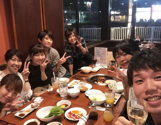 土曜の夜は？！ 今日は春日部店メンバーでお肉だ！！！皆様が沢山ブログを見てくださったお陰で、ご褒美を頂きましたっ★美味しく堪能致しましたっ！また月曜からガツガツ！頑張りますよーっ！お客様にたくさんの役立つ情報をお届けできるようにブログをかかせていただきます★#N.#ナプラ#ミルボン#美容師求人 #美容室求人 #美容師募集 #スタッフ募集#美容専門学校 #スタイリスト募集 #アシスタント募集 #ネイリスト募集#アーバンパークライン #東武線 #春日部美容室#東萌ビューティーカレッジ#埼玉理容美容専門学校#日曜定休 #美容室日曜日休み #マツエク #ネイル#撮影モデル募集#エルジューダ#アイラッシュ#レイクタウン