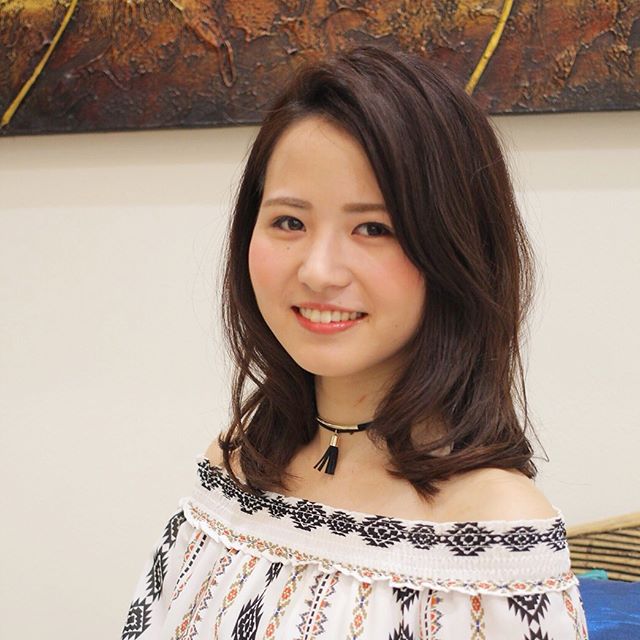 おはようございます本日、ネイルとヘアのご予約共に空いております！同時にできるお時間もございますのでご利用ください(^^) 切りっぱなしカットにゆるっとラフにパーマ★変化をつけたい方にオススメですよ！！伸ばし中の方にも(^-^) #N.#ナプラ#ミルボン#美容師求人 #美容室求人 #美容師募集 #スタッフ募集#美容専門学校 #スタイリスト募集 #アシスタント募集 #ネイリスト募集#アーバンパークライン #東武線 #春日部美容室#東萌ビューティーカレッジ#埼玉理容美容専門学校#日曜定休 #美容室日曜日休み #マツエク #ネイル#撮影モデル募集#エルジューダ#アイラッシュ#レイクタウン