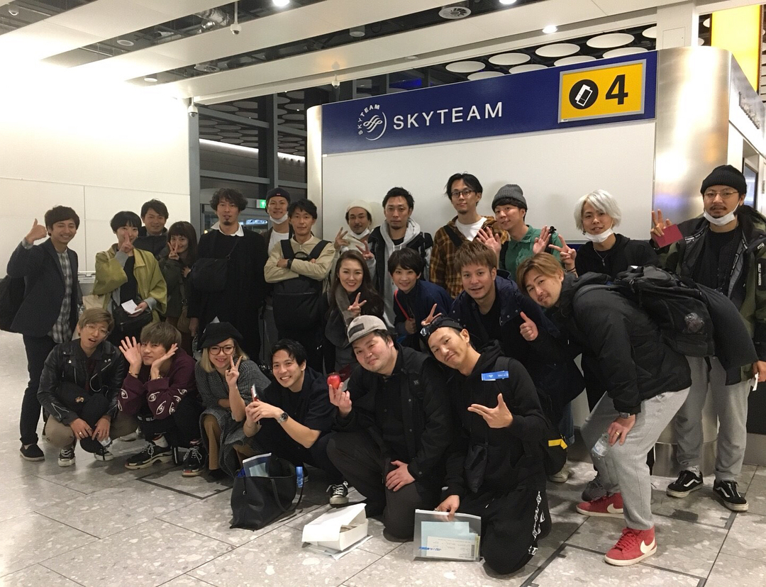 店長の飛鳥馬です(^^)ロンドン研修ありがとうございました。これから帰国いたします!たくさんの出会いがあり、美容師としても人間としても学ぶことが沢山ありました。このようなチャンスを与えて頂いたことに感謝です★ご協力頂いた方々ありがとうございました!#N.#ナプラ#ミルボン#美容師求人 #美容室求人 #美容師募集 #スタッフ募集#美容専門学校 #スタイリスト募集 #アシスタント募集 #ネイリスト募集#アーバンパークライン #東武線 #春日部美容室#東萌ビューティーカレッジ#埼玉理容美容専門学校#日曜定休 #美容室日曜日休み #マツエク #ネイル#撮影モデル募集#エルジューダ#アイラッシュ#レイクタウン