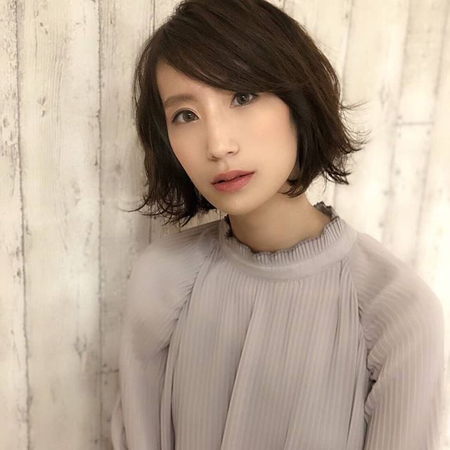 髪が柔らかめでペタんこになりやすい。朝巻いても職場に着くとボサボサに、、、そんなかた！パーマで楽しませんか？パーマスタイルなら飛鳥馬まで！12月2週目までまだまだあいてます！#N.#ナプラ#ミルボン#美容師求人 #美容室求人 #美容師募集 #スタッフ募集#美容専門学校 #スタイリスト募集 #アシスタント募集 #ネイリスト募集#アーバンパークライン #東武線 #春日部美容室#東萌ビューティーカレッジ#埼玉理容美容専門学校#日曜定休 #美容室日曜日休み #マツエク #ネイル#撮影モデル募集#エルジューダ#アイラッシュ#レイクタウン