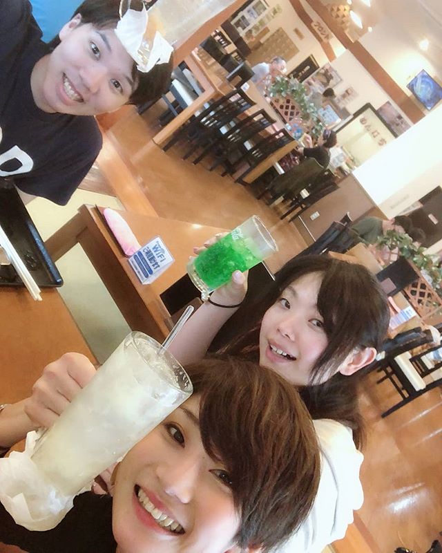 こんにちは！先日、スタイリスト山口とネイリスト小川とボランティア活動の帰りに温泉に立ち寄ってきました！心も体もリフレッシュ！また月曜日からフレッシュに頑張りましょう！！ #N.#ナプラ#ミルボン#美容師求人 #美容室求人 #美容師募集 #スタッフ募集#美容専門学校 #スタイリスト募集 #アシスタント募集 #ネイリスト募集#アーバンパークライン #東武線 #春日部美容室#東萌ビューティーカレッジ#埼玉理容美容専門学校#日曜定休 #美容室日曜日休み #マツエク #ネイル#撮影モデル募集#エルジューダ#アイラッシュ#レイクタウン