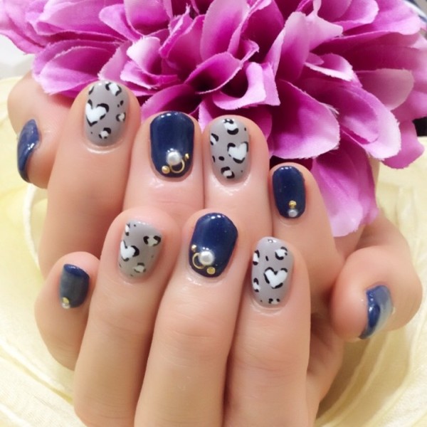 DB26E302-1B79-4141-91DB-DEEDB2D7F198