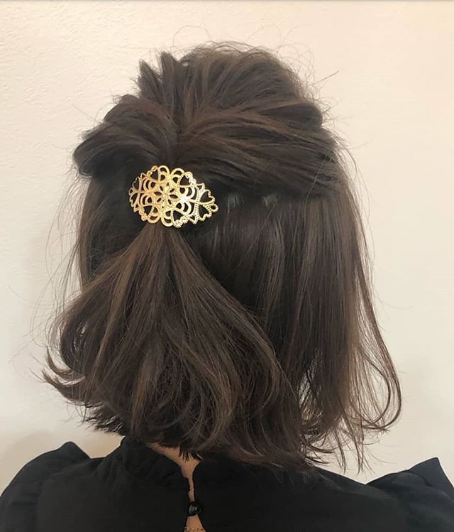 ちょっとしたアレンジで気分転換になりますね！お教え致します！お気軽にどぉぞっ★#N.#ナプラ#ミルボン#美容師求人 #美容室求人 #美容師募集 #スタッフ募集#美容専門学校 #スタイリスト募集 #アシスタント募集 #ネイリスト募集#アーバンパークライン #東武線 #春日部美容室#東萌ビューティーカレッジ#埼玉理容美容専門学校#日曜定休 #美容室日曜日休み #マツエク #ネイル#撮影モデル募集#エルジューダ#アイラッシュ#レイクタウン