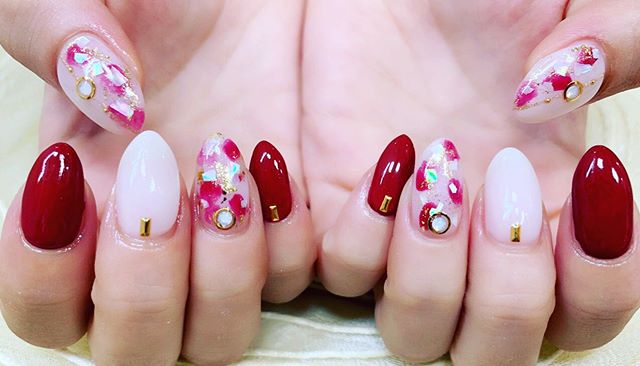 春日部駅から徒歩2分･:*+. animo(アニモ)フィオレンテ春日部、店長山口です･*:.｡..｡.:*･' *･゜ﾟ･*:.｡..｡.:*･  ☆*:.｡. ♪ アニモではネイルと同時施術可能です️明日もネイル空きありますお爪のケアも大人気です！ホットペッパーでもご予約お取りできます #ナプラ#Nドットセラム#ミルボン#Nドットシアミルク#お子様同伴ok #当日ご予約OK#ロブ#エルジューダ#エルジュダエマルジョン#クレオンしんちゃん#春日部#アーバンパークライン#南桜井#春日部西口#春日部の美容室#ナシードカラー#ナピュール#ヘアビューロン#アレンジスタイル#ビューロンカールアイロン#2020#春日部ネイル#ポリッシュオイル