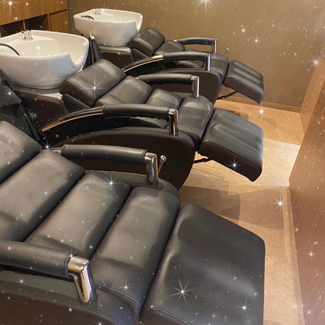 春日部駅から徒歩2分･:*+. 40代の髪のお悩みはお任せ下さい！animo(アニモ)フィオレンテ春日部アシスタントの高山です当店のシャンプー代はフルーフラットタイプになってます️シャンプーやスパなど快適にお過ごしください💭#ナプラ#Nドットセラム#ミルボン#Nドットポリッシュオイル#お子様同伴ok #当日ご予約OK#ロブ#エルジューダ#エルジュダエマルジョン#クレオンしんちゃん#春日部#アーバンパークライン#南桜井#春日部西口#春日部美容室#ナシードカラー#ナピュール#ヘアビューロン#アレンジスタイル#ビューロンカールアイロン#2019#袴ヘア#袴#ゴルフ#40代の髪の悩み#いいね