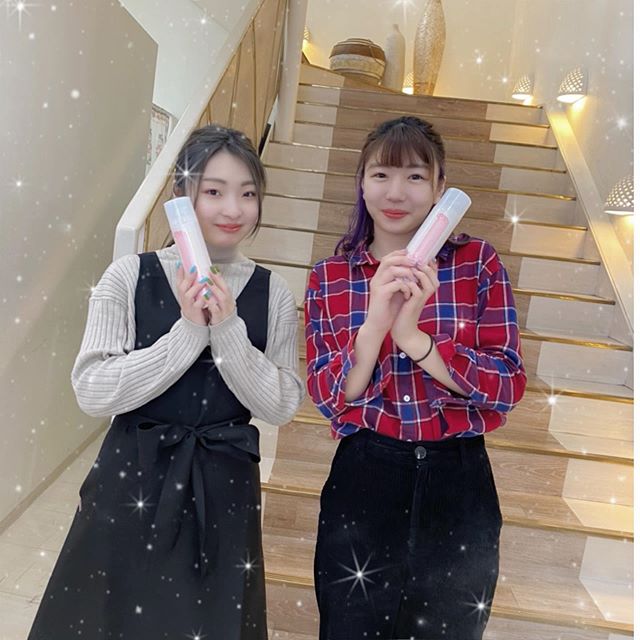 春日部駅から徒歩2分･:*+. 40代の髪のお悩みはお任せ下さい！animo(アニモ)フィオレンテ春日部アシスタントの高山です・当店のスパメニューにも取り入れている炭酸シャンプーオススメです頭皮の毛穴汚れなど炭酸の泡でスッキリです・また当店はコロナ対策として従業員マスク営業させて頂いておりますまた皆様にアルコール消毒ご協力頂いておりますのでよろしくお願いします#ナプラ#Nドットセラム#ミルボン#Nドットポリッシュオイル#お子様同伴ok #当日ご予約OK#ロブ#エルジューダ#エルジュダエマルジョン#クレオンしんちゃん#春日部#アーバンパークライン#南桜井#春日部西口#春日部美容室#ナシードカラー#ナピュール#ヘアビューロン#アレンジスタイル#ビューロンカールアイロン#2019#袴ヘア#袴#ゴルフ#40代の髪の悩み