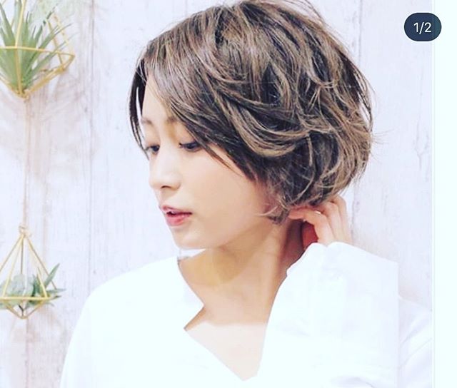 🌳5月7日1日限定です♬🌳 LINEクーポン配信中です！全コース『エルジューダサントリートメント&ファインバルブ付き』️ カットトリートメントコース¥10700→¥7480 カラートリートメントコース¥13700→¥9780 カラーコース¥16700→¥11580 ストレートorデジタルパーマコース¥24700→¥15980 ️次回予約割引、その他クーポンとの併用はできませんのでご了承下さい。