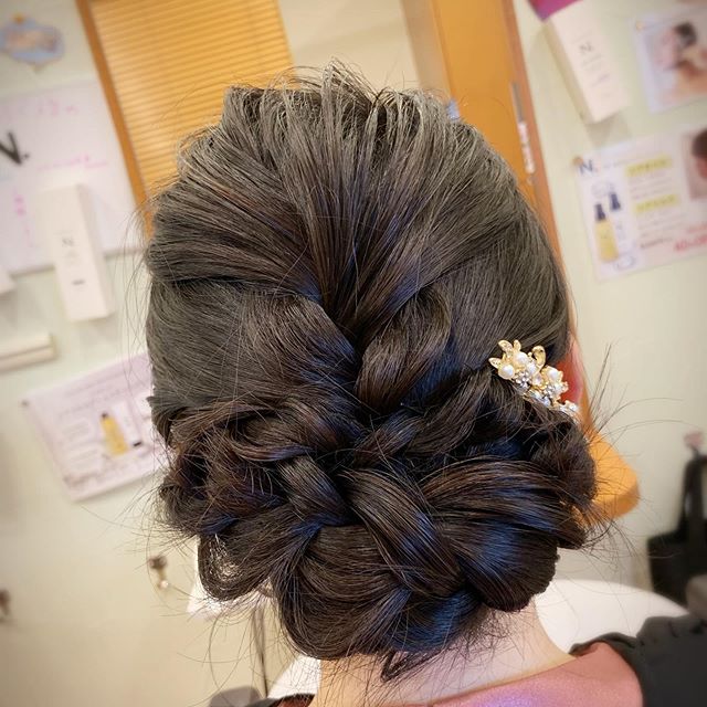 おはようございます。阿部ですアレンジセット承ります4200税別#N.#エヌドット#ナプラ#ミルボン#美容師の休日#美容師の卵#美容学生#美容師 #美容師募集 #スタッフ募集 #美容室 #美容専門学校 #美容師国家試験 #スタイリスト募集 #アシスタント募集 #ネイリスト募集 #美容好き #美容学生 #ママさん美容師 #アーバンパークライン #セットアップ