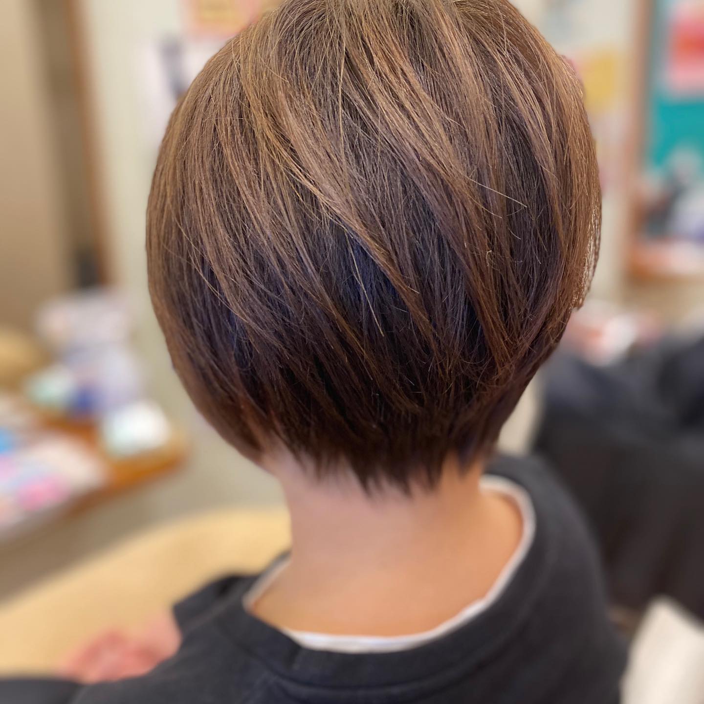 前下がりショートセルフブリーチしてたところにも色が入り可愛い#N.#エヌドット#ナプラ#ミルボン#美容師の休日#美容師の卵#美容学生#美容師 #美容師募集 #スタッフ募集 #美容室 #美容専門学校 #美容師国家試験 #スタイリスト募集 #アシスタント募集 #ネイリスト募集 #美容好き #美容学生 #ママさん美容師 #アーバンパークライン #セットアップ#野田市#川間#緊急事態宣言#コロナ感染予防