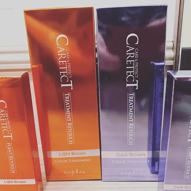 こんにちは！vivaceの大友です。感染予防の為の自粛期間が延長になり、美容院でヘアカラーをしたいけれど、来店出来ない！とお困りの方に、お家で白髪をトリートメントで白髪カバーができる！○カラーでカブレる方○カラーを繰り返し、頭皮や髪のダメージが気になる方○カラーの色も違う気になる方ぜひお試しくださいね！詳しくは、スタッフまで！#vivace  #vivace川間南口 #野田#野田市 #川間駅 #美容師 #美容専門学校 #美容好き #パーマ #デジタルパーマ #ショート #マッシュ #ボブ #ナプラ #N. #シアミルク #シアバター #ナシード