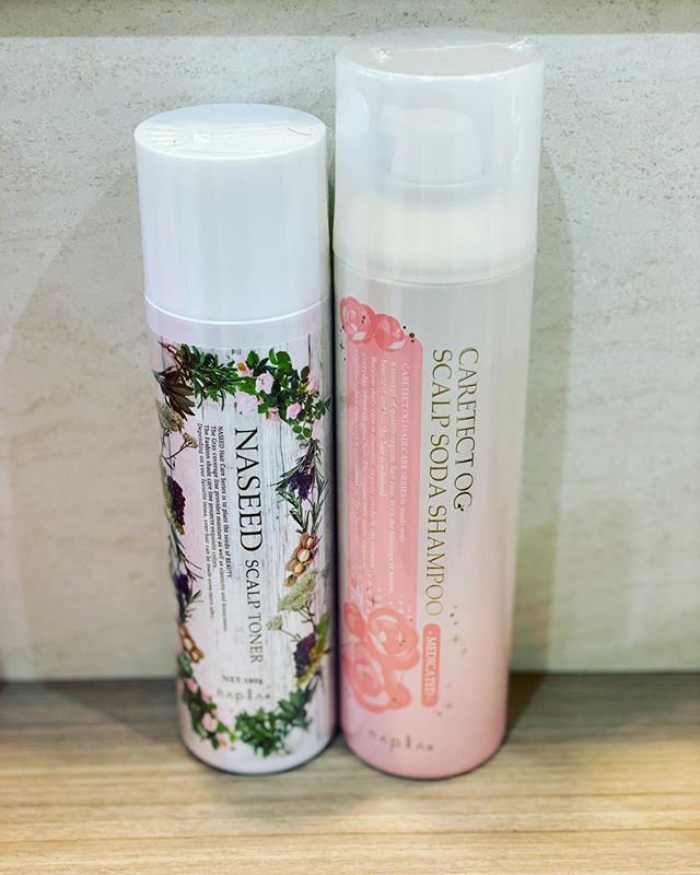 皮脂の分泌が増える時期ですので頭皮をしっかり洗って保湿もしっかりしましょう炭酸シャンプーとスキャルプトナー?お気に入りです( ??? )・スタイリスト阿部川・#ナプラ#Nドットセラム#Nドットシアミルク #当日ご予約OK#ミルボン#エルジューダ#エルジュダエマルジョン#リファストレートアイロン#野田美容室#ステイホーム#ステイホームがんばろう #お家時間