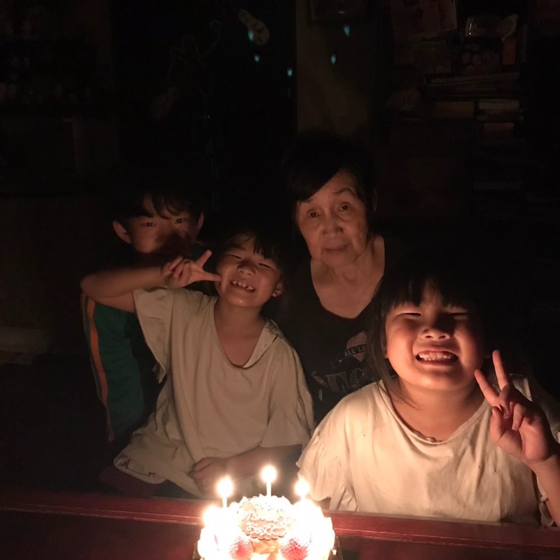 vivaceの高添です。昨日は母の誕生日でした！実家に行かないつもりでしたが、お祝いして良かったです人が喜ぶ姿嬉しいですね！#N. #Nドット #エヌドット #ナプラ #イルミナカラー #ミルボン #アディクシー #スロウカラー #美容師の休日 #美容師の卵 #美容師求人 #美容師募集 #スタッフ募集 #スタイリスト募集 #アシスタント募集 #ネイリスト募集 #美容好き #リクルート #日曜定休 #エルジューダ #アイラッシュ #埼玉美容師 #似合わせ #ヘアビューロン #ヘアビューザー